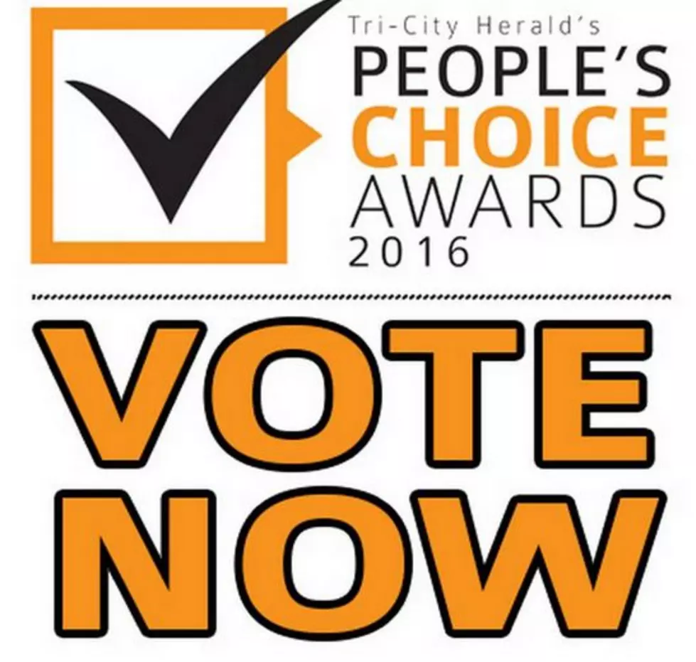 Time is Running Out to Vote For the Peoples Choice Awards!