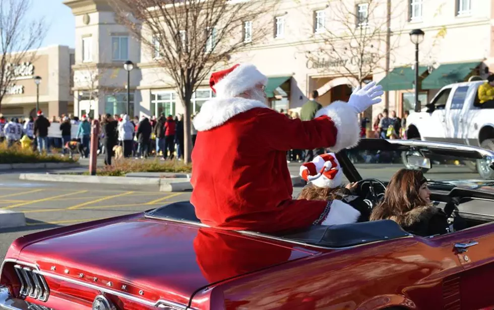 Enter Your Float in Columbia Center Holiday Parade Win 500