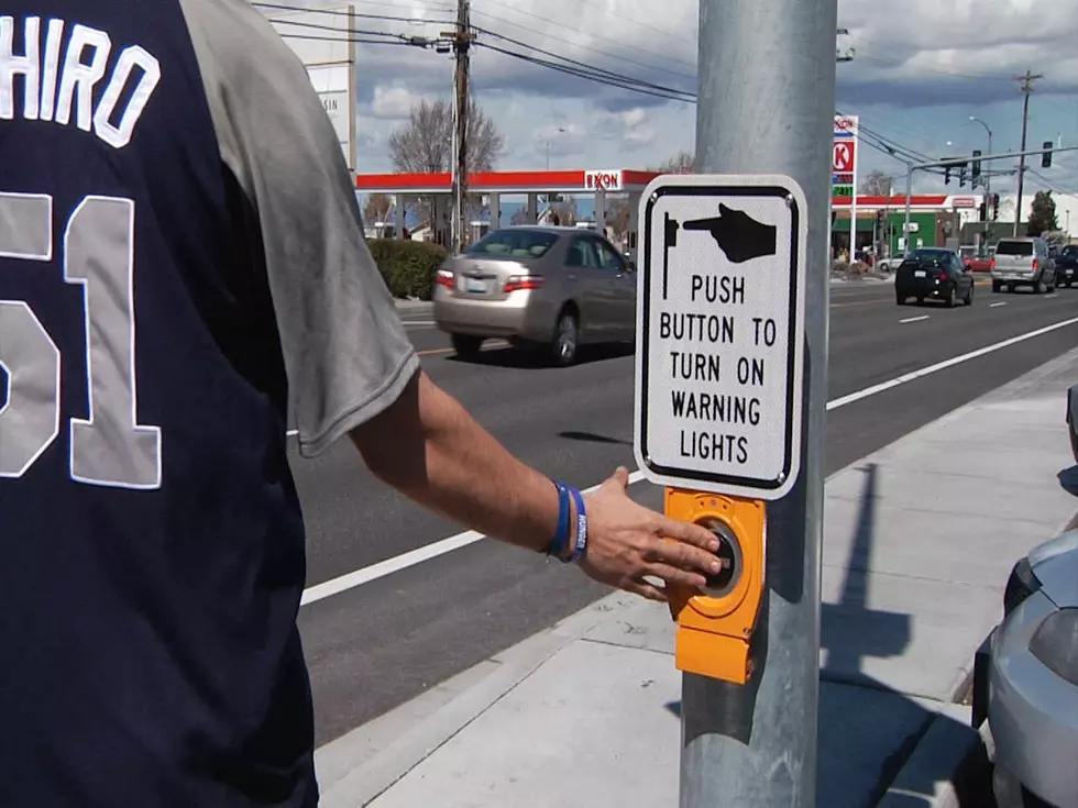 Law Enforcement Cracking Down on Jaywalking with $68 Tickets