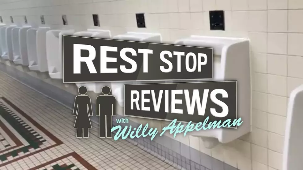Man Reviews Rest Stops and It’s Awesome! [VIDEO]