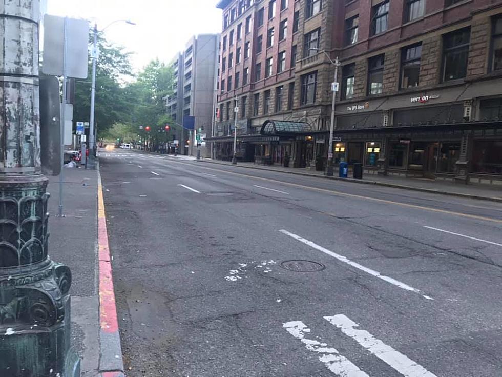 9 Photos That Show a Desolated and Abandoned Downtown Seattle 
