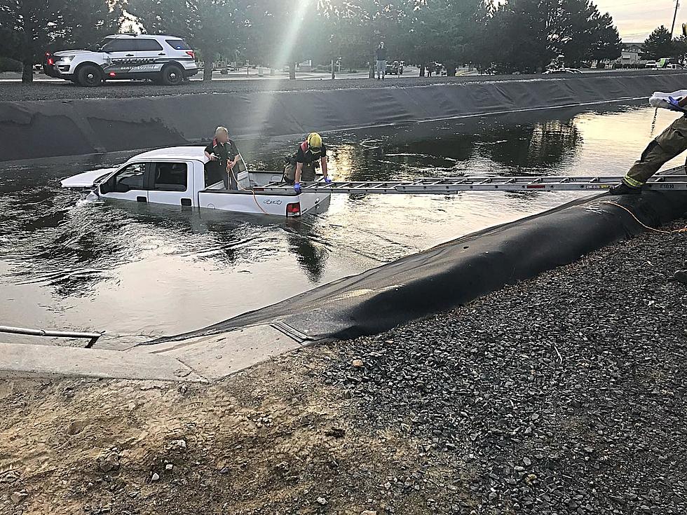 Truck in Kennewick Water Canal Leads To DUI Arrest [PHOTO]