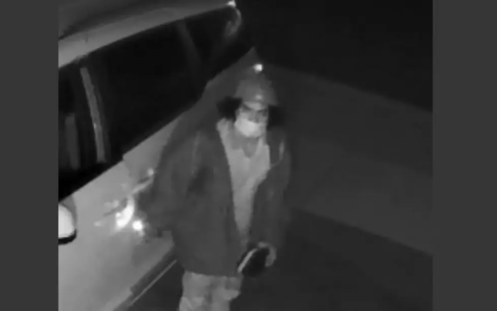 Kennewick Car Prowler Swipes Firearm From Vehicle