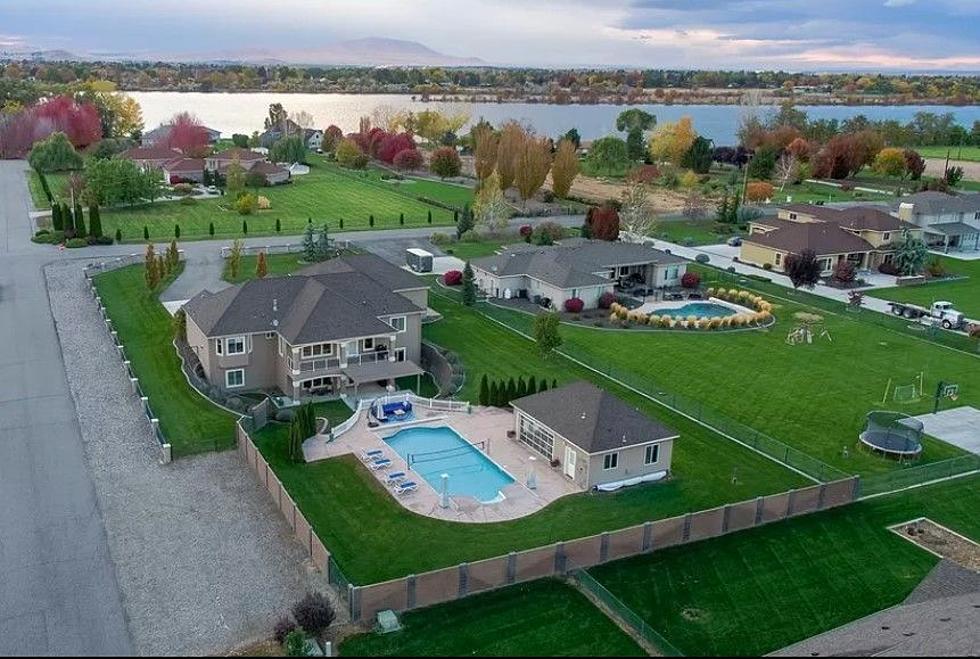 See Inside Magnificent $1.5 Million Paradise in Pasco With Gym, Pool, & More!