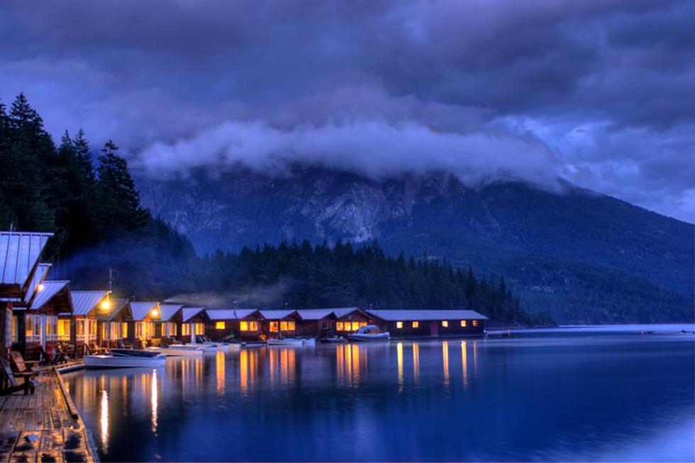 Unbelievable Floating Cabins in Washington State Make for Perfect Getaway