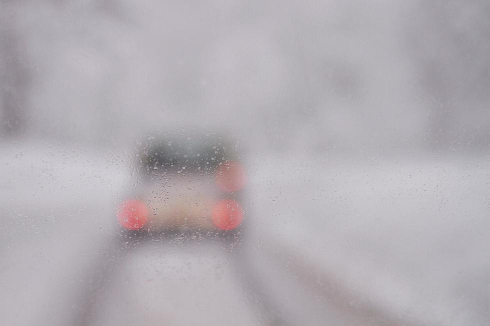 Poor Visibility Causes Multiple Spinouts & Road Closures in WA & OR [VIDEO]