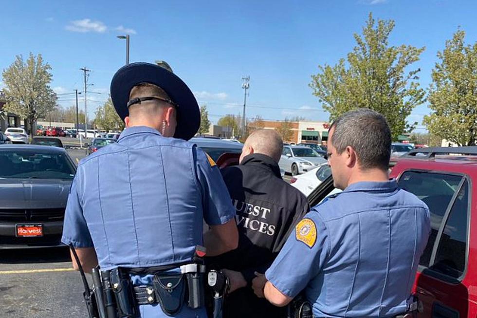 WSP Troopers Take Felon Into Custody In Kennewick Distracted Driving Stop [VIDEO]