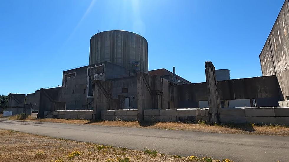 Scary Abandoned Nuclear Plant In Washington State Free To Explore