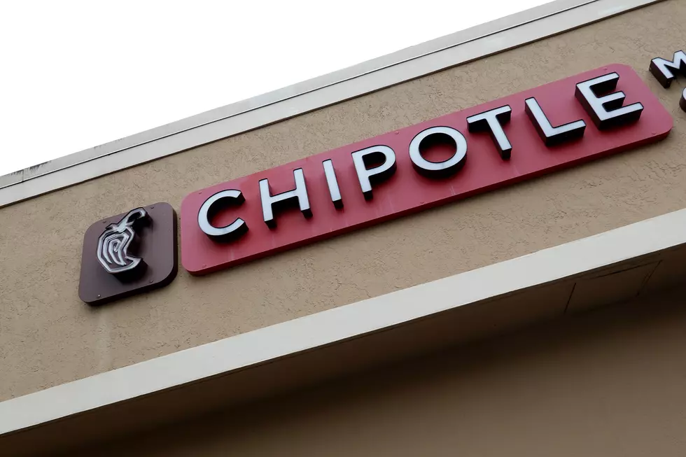 Chipotle Mexican Grille in Pasco Open With Efficient Drive-Thru 