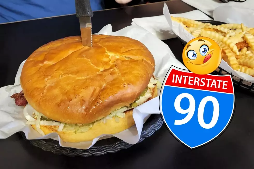 10 Bomb Delish Hamburger Spots Along Washington State’s I-90