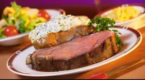 Seize This Sweet Dining Deal at West Richland Golf Course Restaurant & Lounge