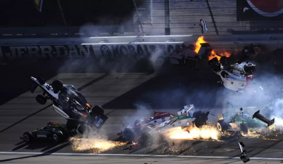 Dan Wheldon Dies In Fiery Las Vegas IndyCar Crash [PHOTO+VIDEO]