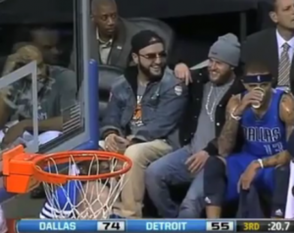 Random Fans Sit On Dallas Mavericks Bench [VIDEO]