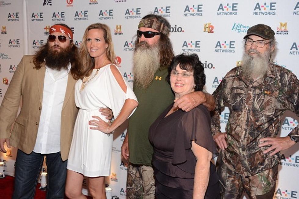 Duck Dynasty Promotes New Season, Blurts Out Home Address on &#8216;Jimmy Kimmel Live&#8217; [VIDEOS]