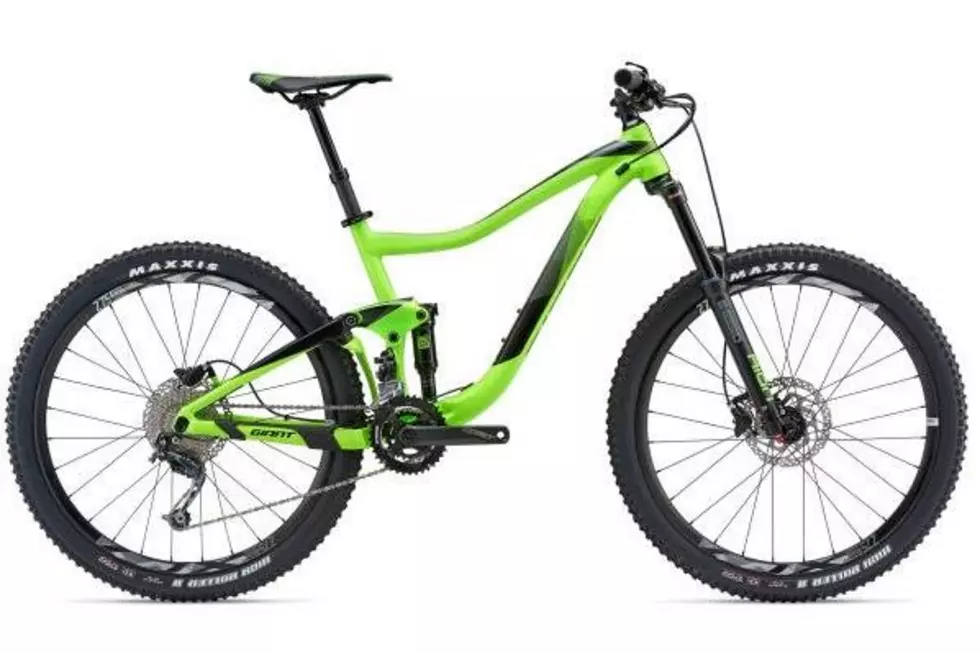 Kennewick Police Looking For Two Expensive Stolen Mountain Bikes