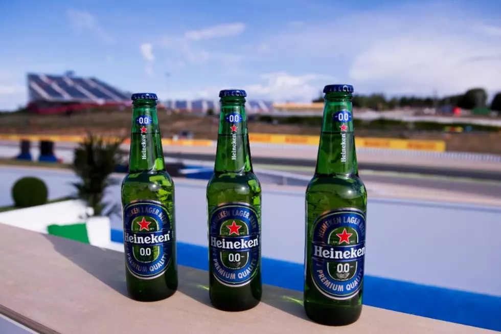 Heineken Is Selling 31-Packs Of Non-Alcoholic Beer For Dry January