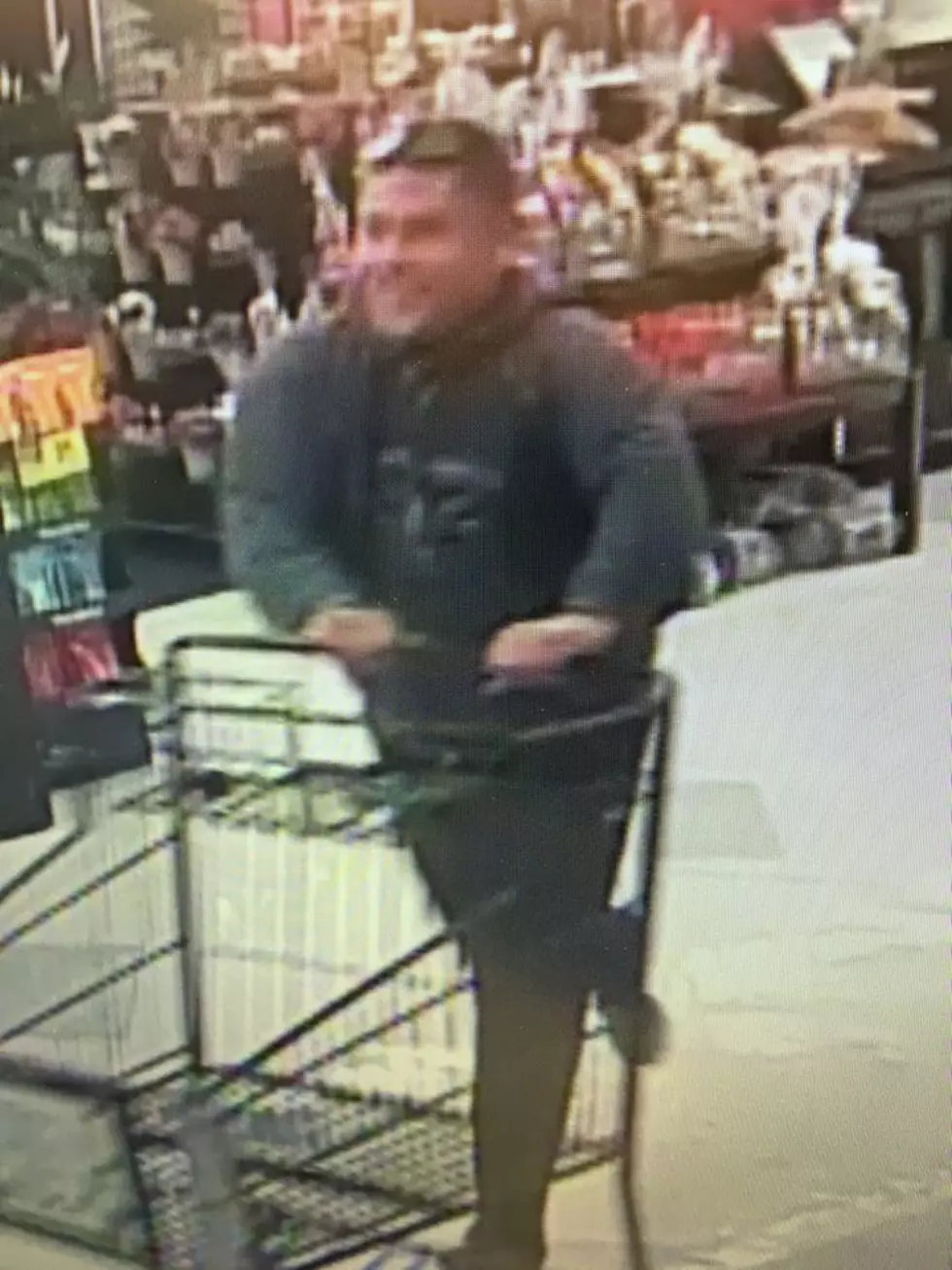 Pasco Police Seek Renegade Random Albertsons Butt Slapper