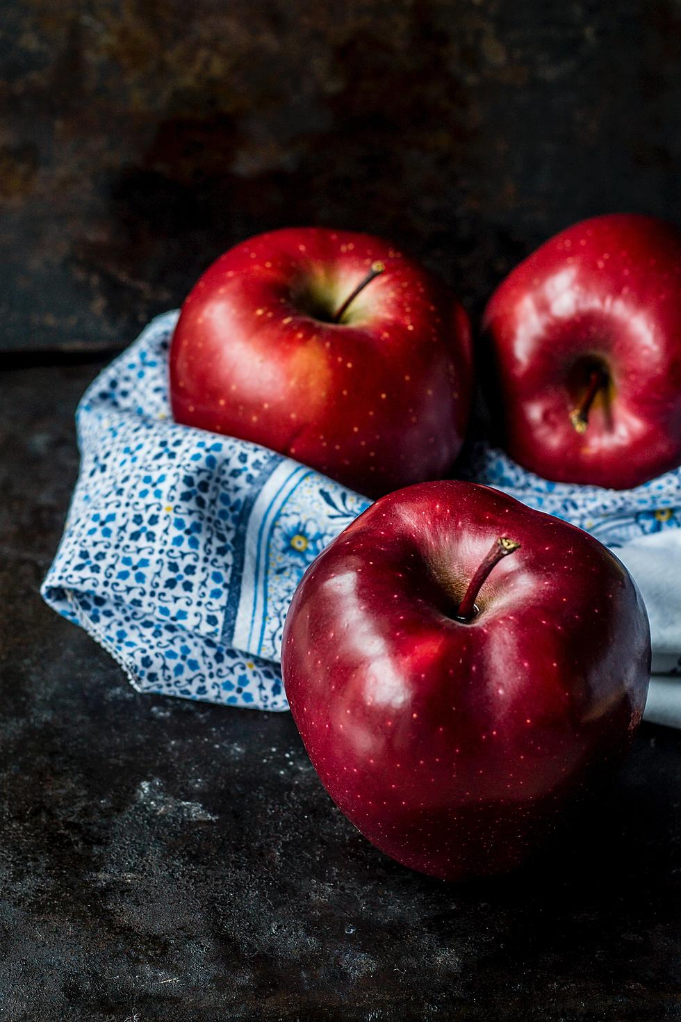 A Washington Apple Picture is Worth a Thousand Dollars