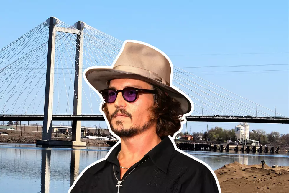 Did You Know There’s a Statue of Johnny Depp in Kennewick?
