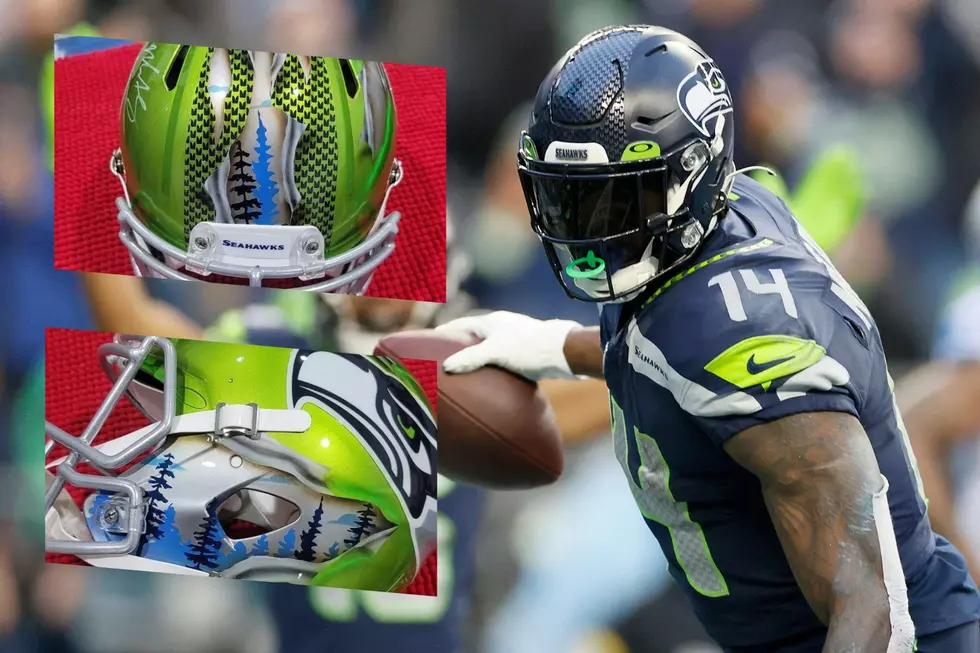 Custom Painted Helmet Will Make You Scream Go Seahawks!