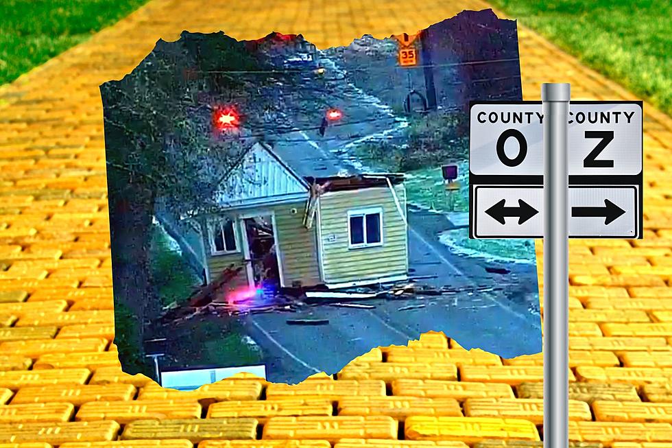 Wizard of OZ in Washington After &#8220;Dororthy&#8221; Crashes House on Road