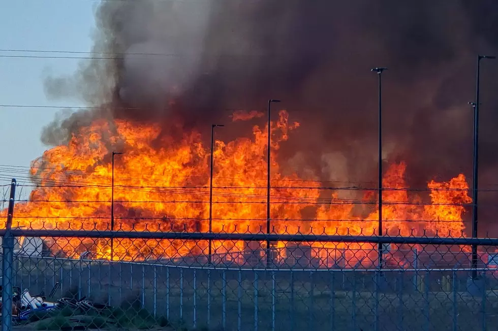 Massive Pallet Fire in Pasco, Washington Threatens Structures