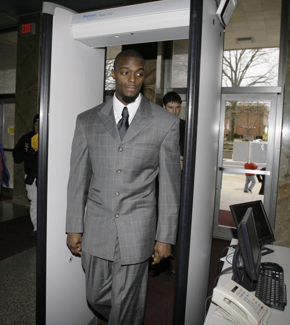 Former Giants Star Plaxico Burress Released From Prison