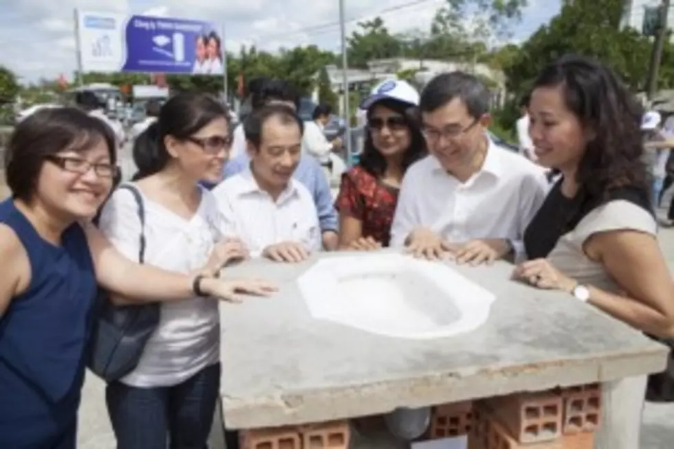 South Korea Builds a Toilet Theme Park &#038; Creates Its Own Crappy Location