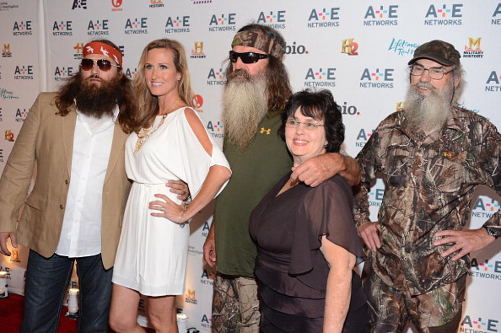 Duck Dynasty Star Takes Bold Stand With Comments on Same-Sex Relationships (NSFW Comment)