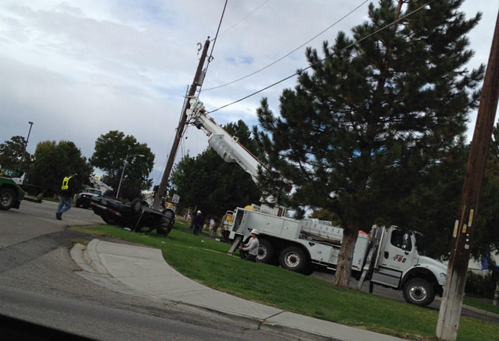 Top ’11’ of 2014 – Car “Climbs” Telephone Pole Cable in Wild Kennewick Crash [VIDEO]