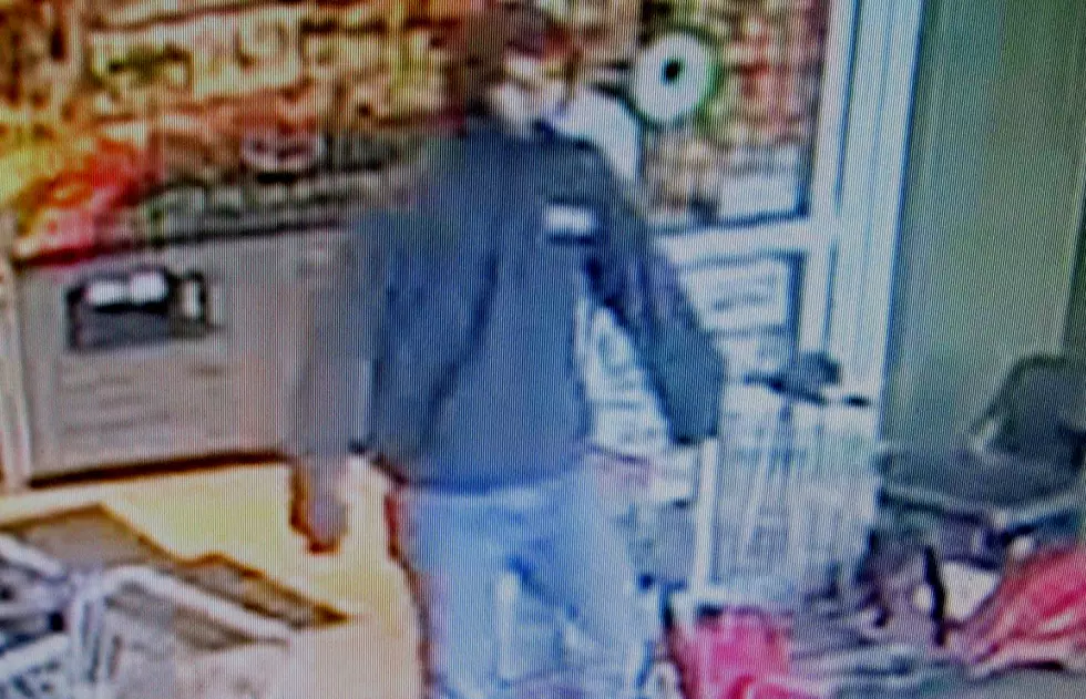 UPDATE-Now We Know What GNC Robber Looks Like