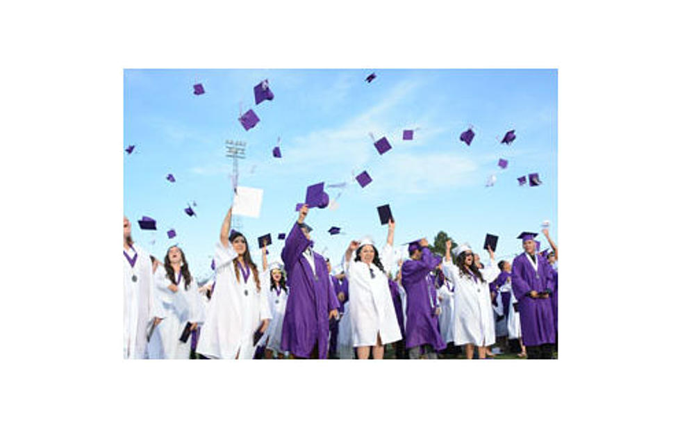 Pasco Seniors Will Have To Go Saturdays So They Can Graduate