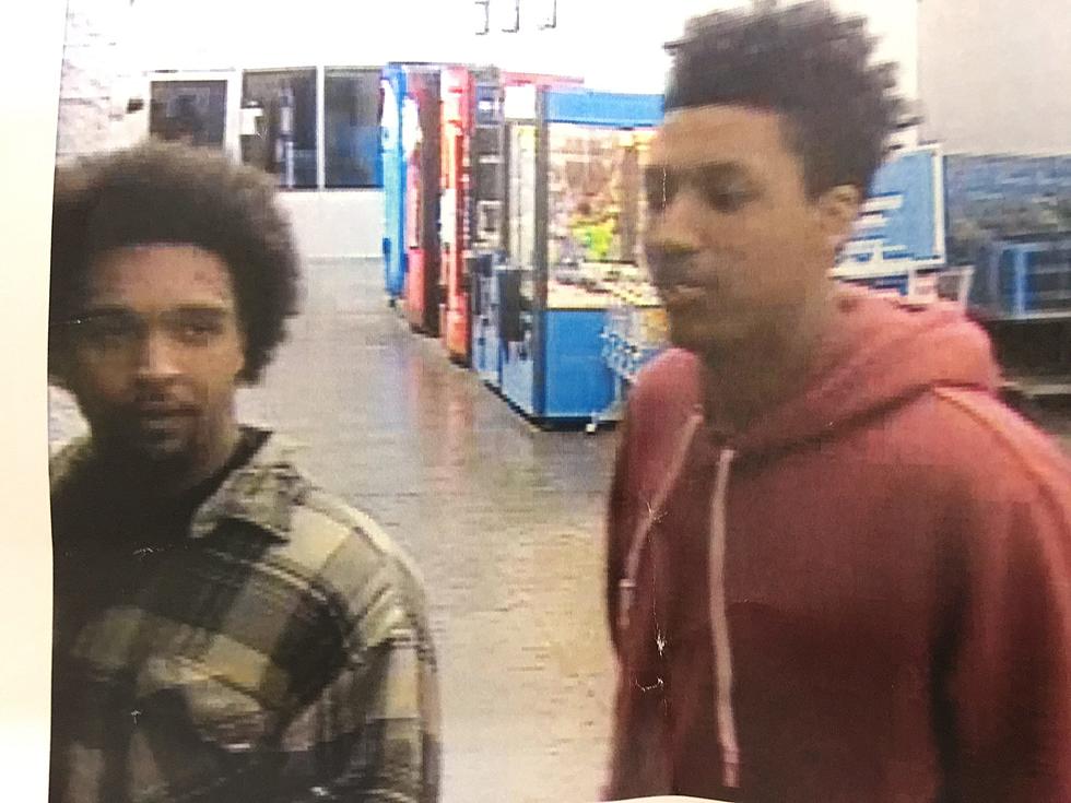 Dynamic Duo Steal Booze From Kennewick Wal Mart