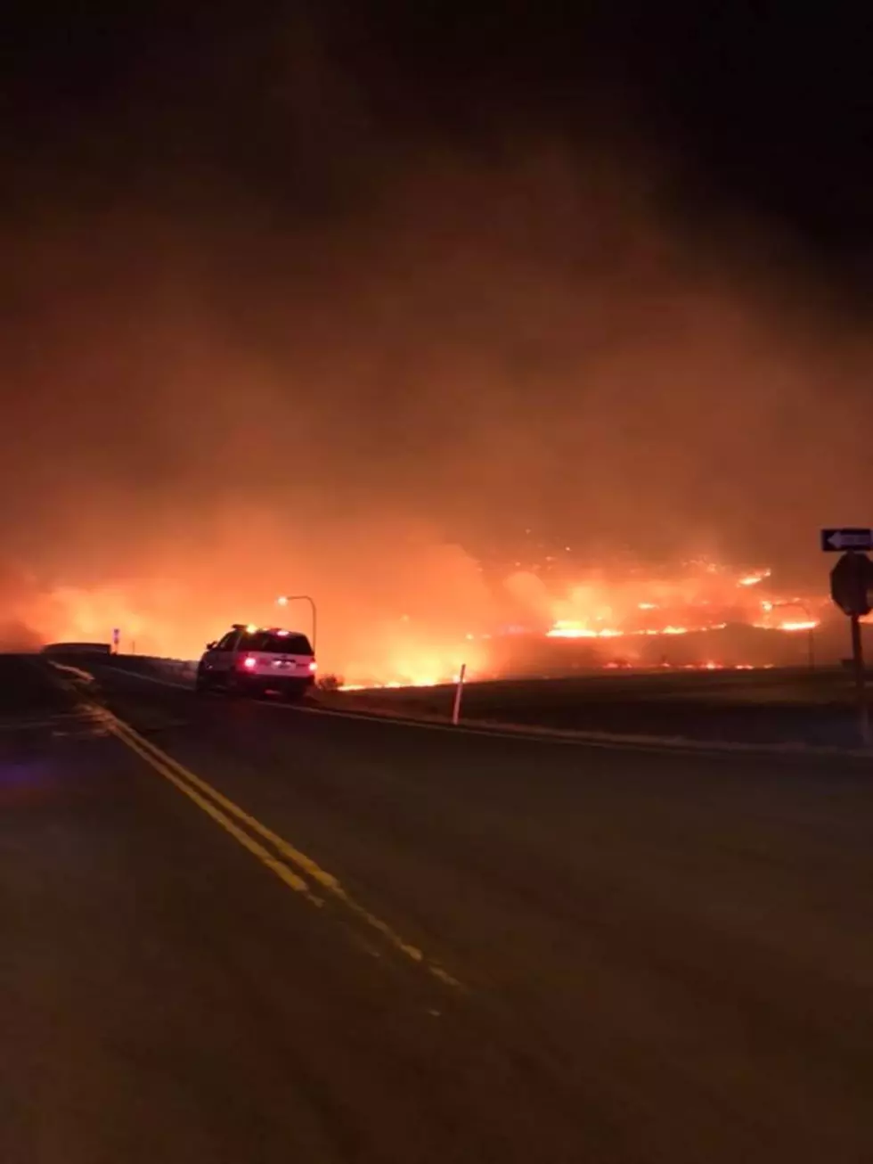 Growing Wildfire Causes Evacuation of Vantage, Closes I-90