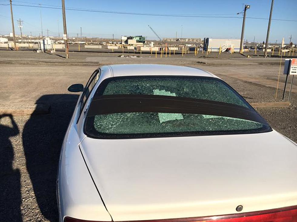 Hanford Worker’s Car Window Bashed at Job Site 200 West
