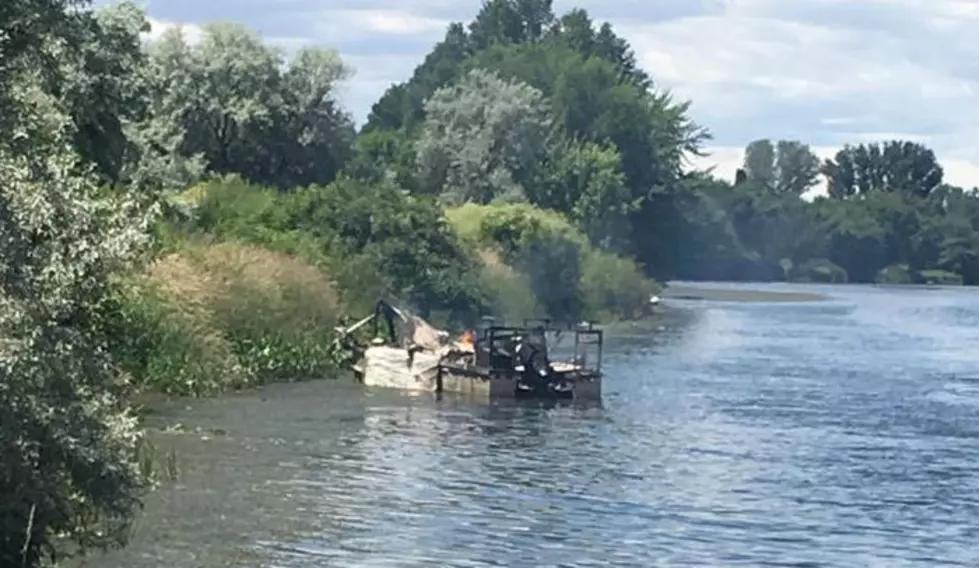 Stolen Pontoon Boat Catches Fire in Yakima River With Nobody on Board [VIDEO]