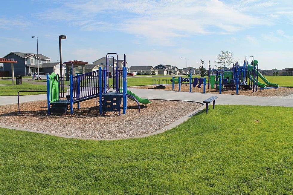 Pasco Closes PLAYGROUNDS But Not Parks Over COVID-19