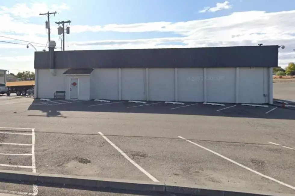 Tri-Cities Only Strip Club Covers Up&#8211;Closes Due to COVID