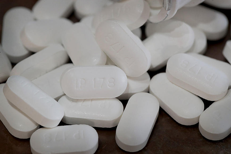Poll-Would You Take a Pill to Fight COVID-19? Pfizer &#8216;Tab&#8217; Gets Approval