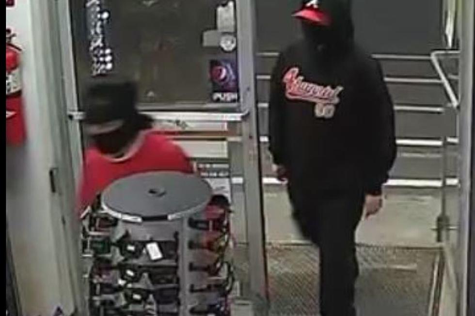 Moses Lake Armed Robbers Sought in Beer Heist