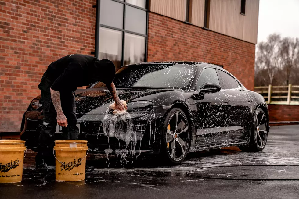 Who Washes Their Vehicle More? Men, or Women? Surprising Poll