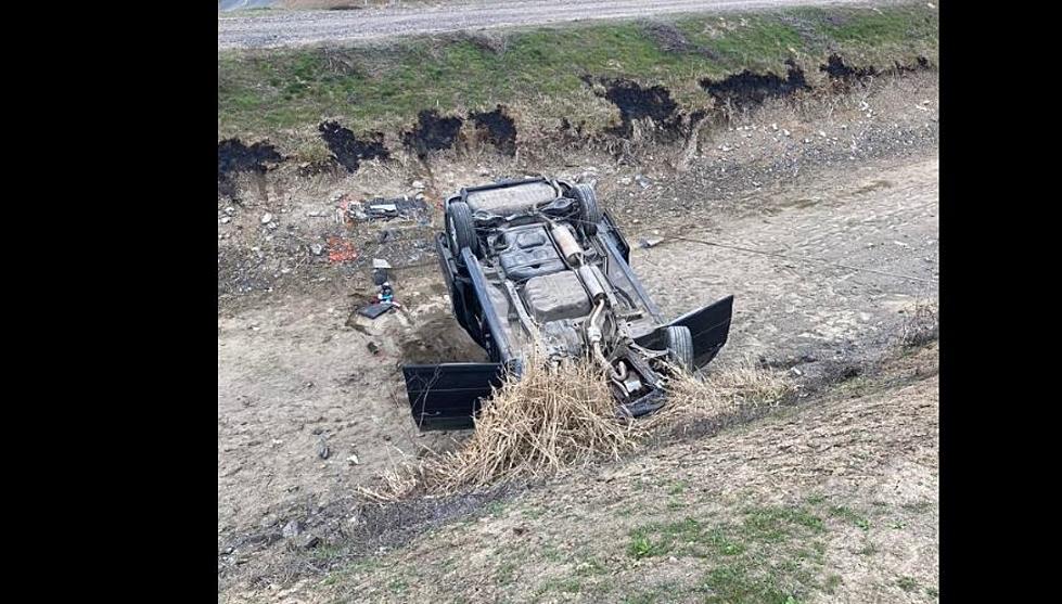 Minivan Careens Into Empty Canal Near Grandview, Occupants Taken to Hospitals