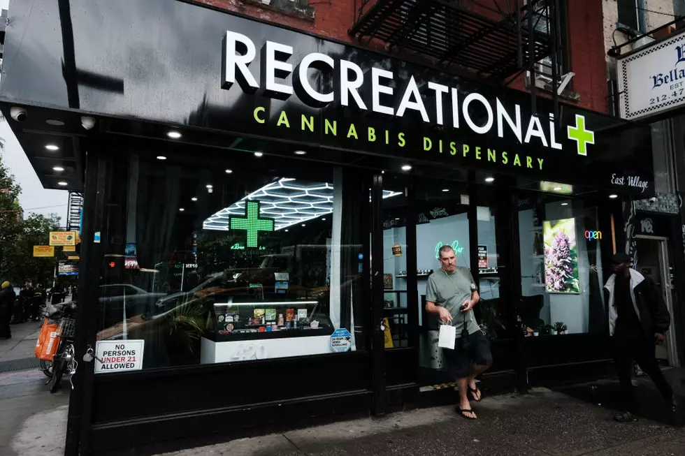 Feds Eyeing Reclassifying Pot, But Might Not Be Recreational