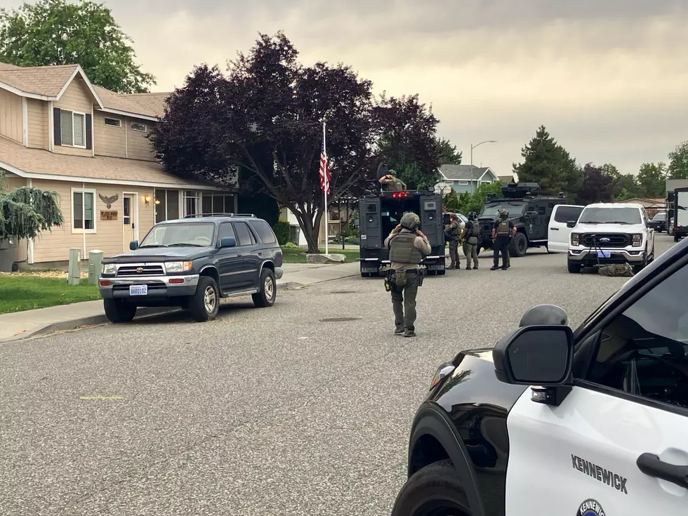2 Rescued From Kennewick Residence After Terrifying Roommate Death Threat, Standoff