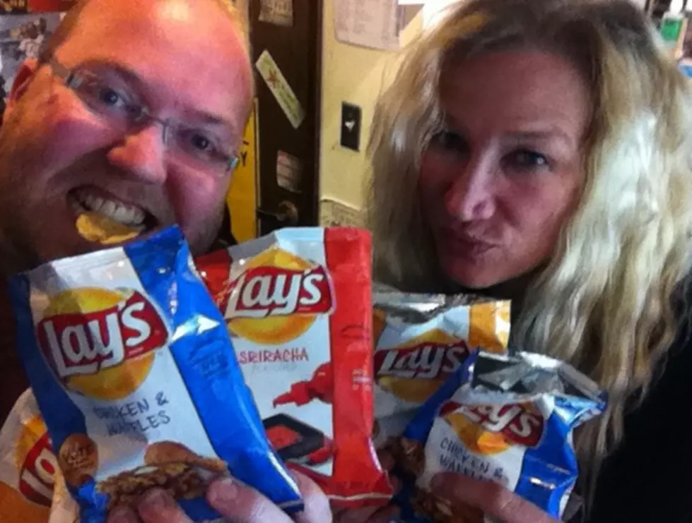 Perfect Road-trip Food, Kelly West and Riggs Try New Lay&#8217;s Chips [REVIEW]