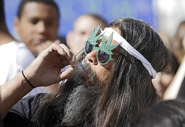 April 20 is 4-20 &#8212; Time To Celebrate &#8216;National Pot Smokers Day!&#8217;