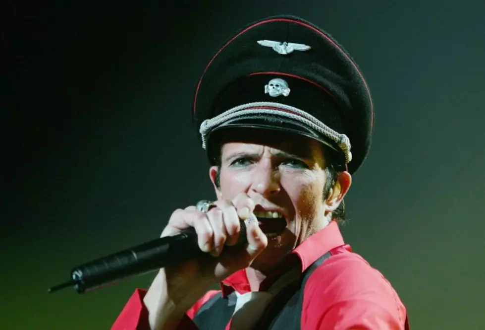 Scott Weiland Butchers The Hell Out Of &#8216;Vasoline&#8217;