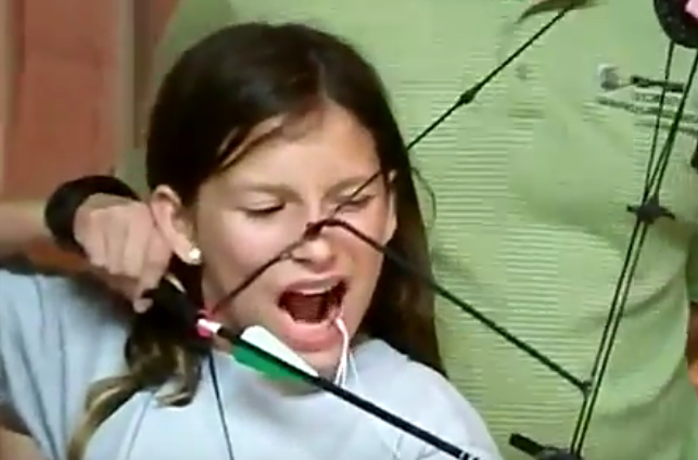 These Little Girls Pull Their Own Teeth Like It’s Nothing [VIDEO]