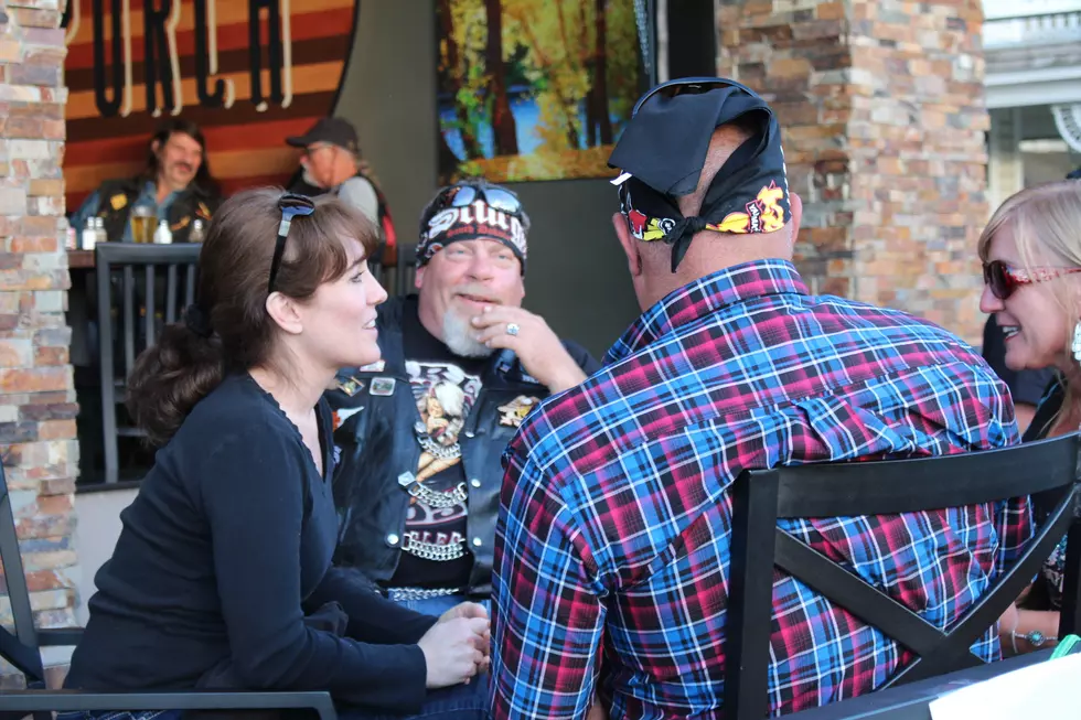 Bike Nights Takes a Road Trip to Ellensburg, Sits Out On The Porch [PHOTOS]