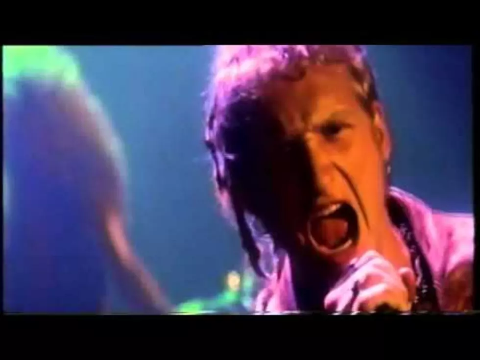 Best Video&#8217;s From The &#8217;90s &#8212; Alice In Chains &#038; &#8216;Sea Of Sorrow&#8217; [VIDEO]